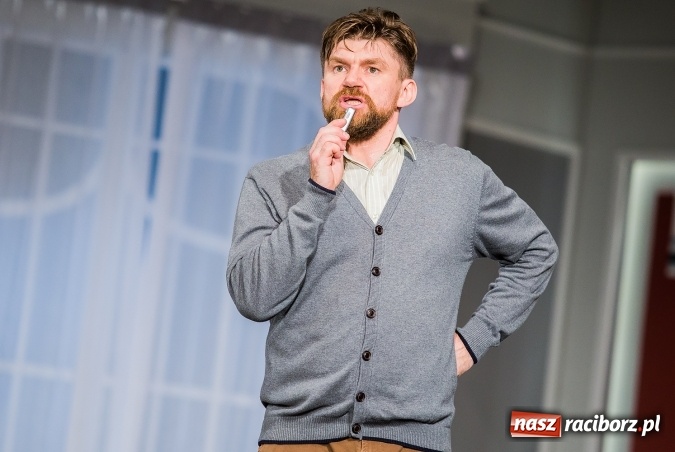 Zdjęcie w galerii na portalu naszraciborz.pl: Krakowska Bagatela z Magdą Walach wystąpiła w Raciborskim Centrum Kultury wiadomości z regionu