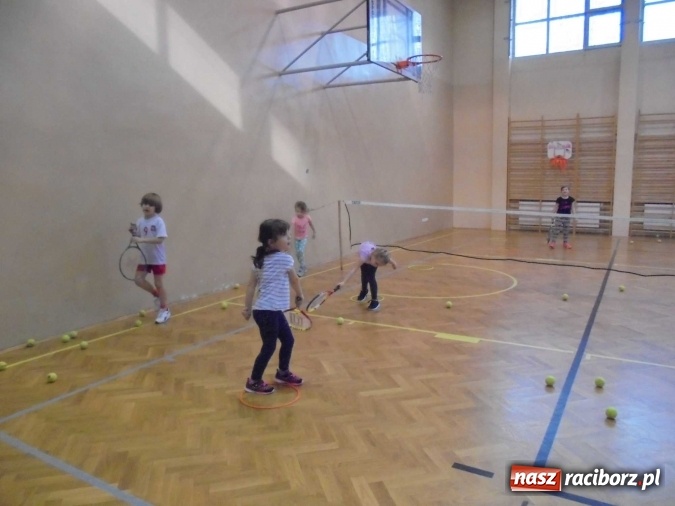 Zdjęcie w galerii na portalu naszraciborz.pl: TKKF Rafako maluchom  wiadomości z regionu