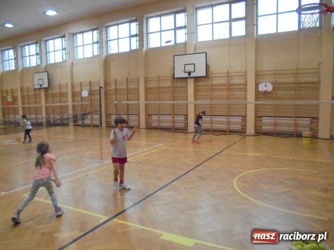 Zdjęcie w galerii na portalu naszraciborz.pl: TKKF Rafako maluchom  wiadomości z regionu