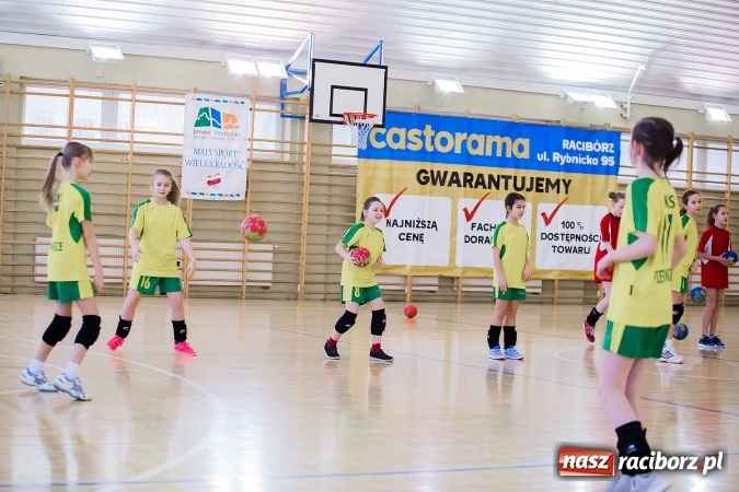 Zdjęcie w galerii na portalu naszraciborz.pl: 7. Turniej Piłki Ręcznej Dziewcząt o Puchar Starosty Raciborskiego wiadomości z regionu