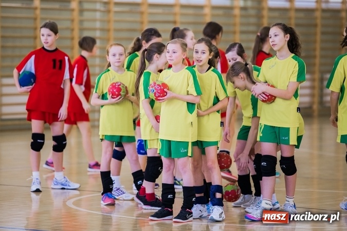 Zdjęcie w galerii na portalu naszraciborz.pl: 7. Turniej Piłki Ręcznej Dziewcząt o Puchar Starosty Raciborskiego wiadomości z regionu