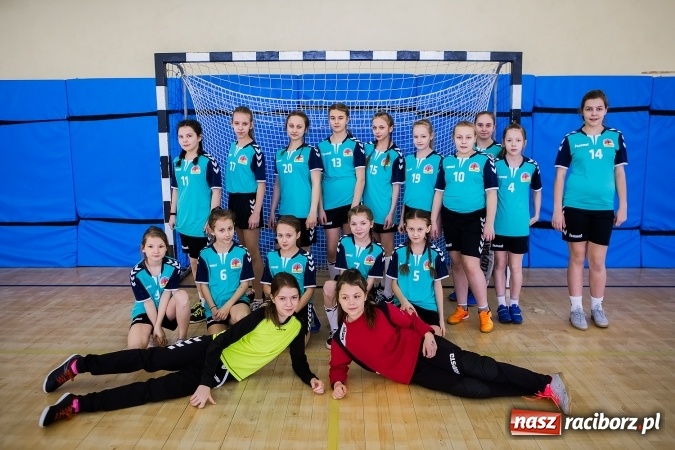 Zdjęcie w galerii na portalu naszraciborz.pl: 7. Turniej Piłki Ręcznej Dziewcząt o Puchar Starosty Raciborskiego wiadomości z regionu