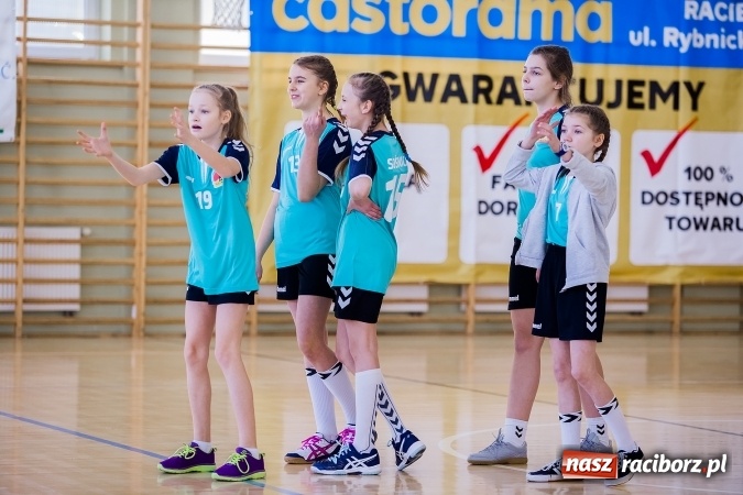 Zdjęcie w galerii na portalu naszraciborz.pl: 7. Turniej Piłki Ręcznej Dziewcząt o Puchar Starosty Raciborskiego wiadomości z regionu
