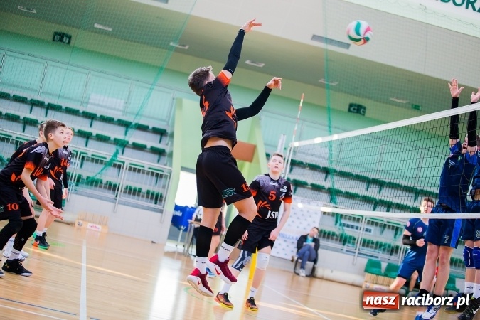 Zdjęcie w galerii na portalu naszraciborz.pl: Jastrzębski Węgiel i MOSM Tychy lepszy od młodzików AZS Rafako wiadomości z regionu