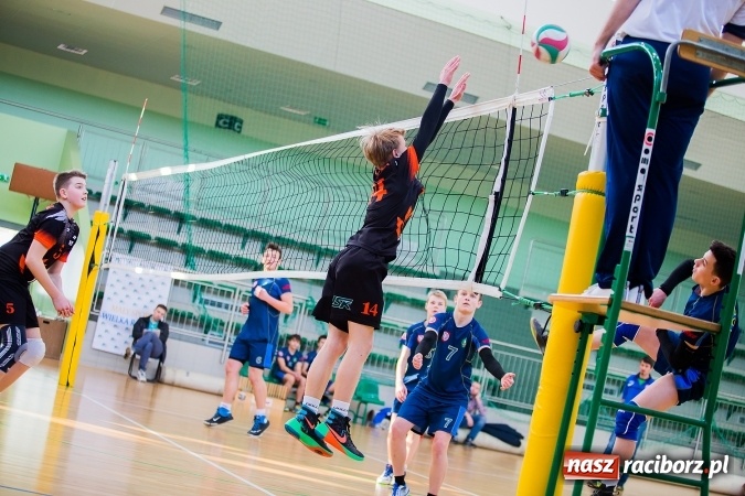 Zdjęcie w galerii na portalu naszraciborz.pl: Jastrzębski Węgiel i MOSM Tychy lepszy od młodzików AZS Rafako wiadomości z regionu