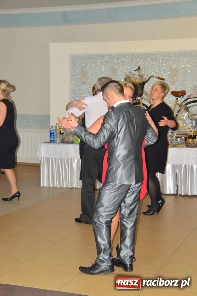 Zdjęcie w galerii na portalu naszraciborz.pl: Zabawa do białego rana, czyli z wizytą na balu charytatywnym ZSS wiadomości z regionu