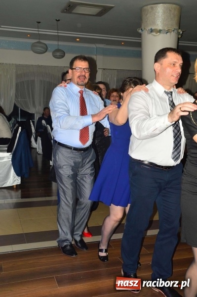 Zdjęcie w galerii na portalu naszraciborz.pl: Zabawa do białego rana, czyli z wizytą na balu charytatywnym ZSS wiadomości z regionu