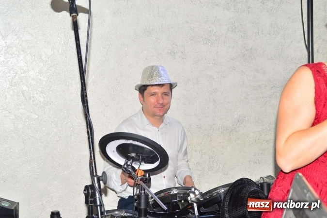 Zdjęcie w galerii na portalu naszraciborz.pl: Zabawa do białego rana, czyli z wizytą na balu charytatywnym ZSS wiadomości z regionu