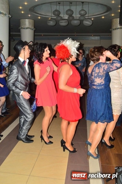 Zdjęcie w galerii na portalu naszraciborz.pl: Zabawa do białego rana, czyli z wizytą na balu charytatywnym ZSS wiadomości z regionu