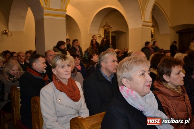 Zdjęcie w galerii na portalu naszraciborz.pl: Muzyka nie zna granic - polskie i czeskie chóry wystąpiły w Krzyżanowicach wiadomości z regionu