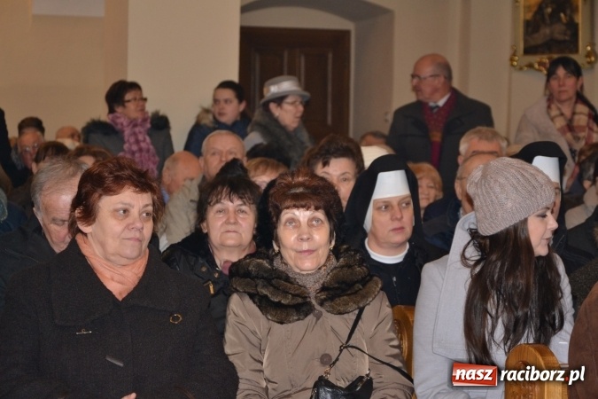 Zdjęcie w galerii na portalu naszraciborz.pl: Muzyka nie zna granic - polskie i czeskie chóry wystąpiły w Krzyżanowicach wiadomości z regionu