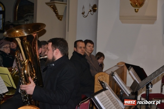 Zdjęcie w galerii na portalu naszraciborz.pl: Muzyka nie zna granic - polskie i czeskie chóry wystąpiły w Krzyżanowicach wiadomości z regionu