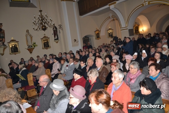 Zdjęcie w galerii na portalu naszraciborz.pl: Muzyka nie zna granic - polskie i czeskie chóry wystąpiły w Krzyżanowicach wiadomości z regionu