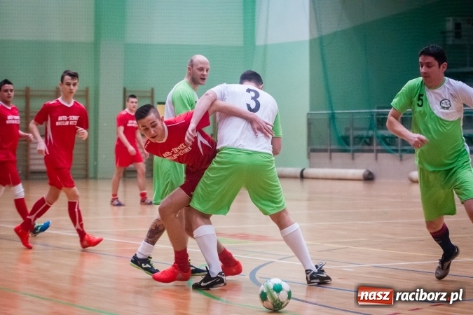 Zdjęcie w galerii na portalu naszraciborz.pl: HLPN: PGF Agencja Kredytowa 24 mistrzem II ligi wiadomości z regionu