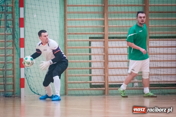 Zdjęcie w galerii na portalu naszraciborz.pl: HLPN: PGF Agencja Kredytowa 24 mistrzem II ligi wiadomości z regionu