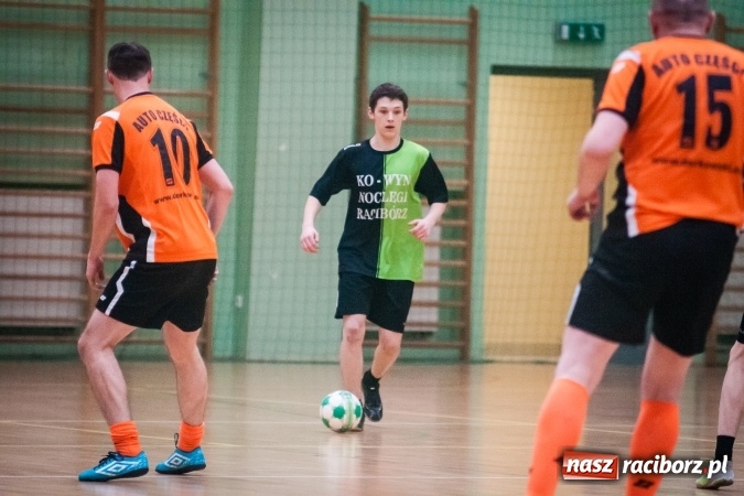 Zdjęcie w galerii na portalu naszraciborz.pl: HLPN: PGF Agencja Kredytowa 24 mistrzem II ligi wiadomości z regionu