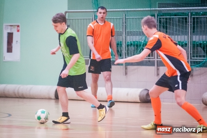 Zdjęcie w galerii na portalu naszraciborz.pl: HLPN: PGF Agencja Kredytowa 24 mistrzem II ligi wiadomości z regionu