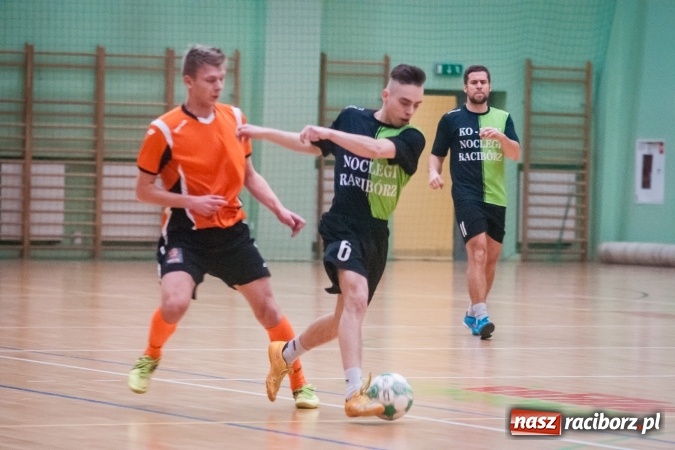 Zdjęcie w galerii na portalu naszraciborz.pl: HLPN: PGF Agencja Kredytowa 24 mistrzem II ligi wiadomości z regionu