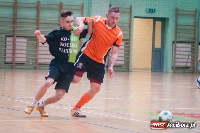 Zdjęcie w galerii na portalu naszraciborz.pl: HLPN: PGF Agencja Kredytowa 24 mistrzem II ligi wiadomości z regionu