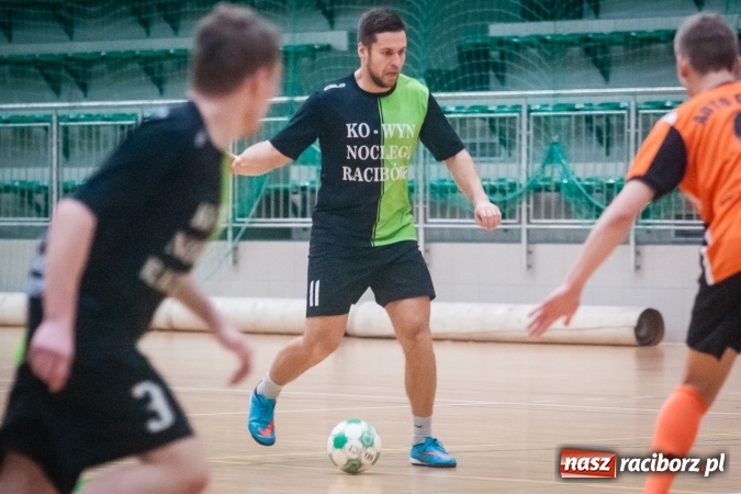 Zdjęcie w galerii na portalu naszraciborz.pl: HLPN: PGF Agencja Kredytowa 24 mistrzem II ligi wiadomości z regionu