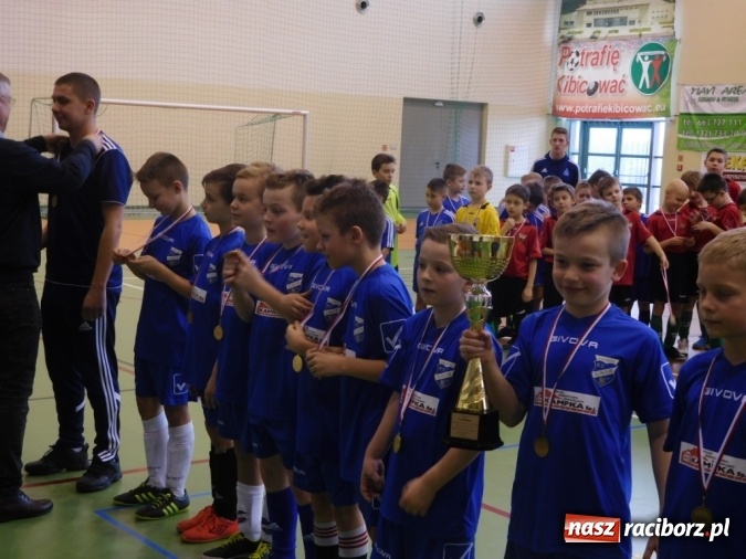 Zdjęcie w galerii na portalu naszraciborz.pl: Unia Racibórz najlepsza na turnieju w Łaziskach Górnych wiadomości z regionu