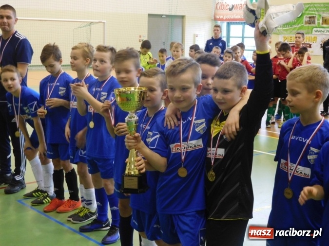 Zdjęcie w galerii na portalu naszraciborz.pl: Unia Racibórz najlepsza na turnieju w Łaziskach Górnych wiadomości z regionu