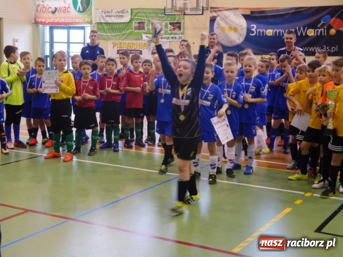 Zdjęcie w galerii na portalu naszraciborz.pl: Unia Racibórz najlepsza na turnieju w Łaziskach Górnych wiadomości z regionu