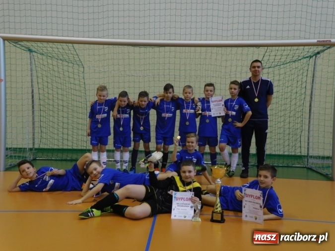 Zdjęcie w galerii na portalu naszraciborz.pl: Unia Racibórz najlepsza na turnieju w Łaziskach Górnych wiadomości z regionu