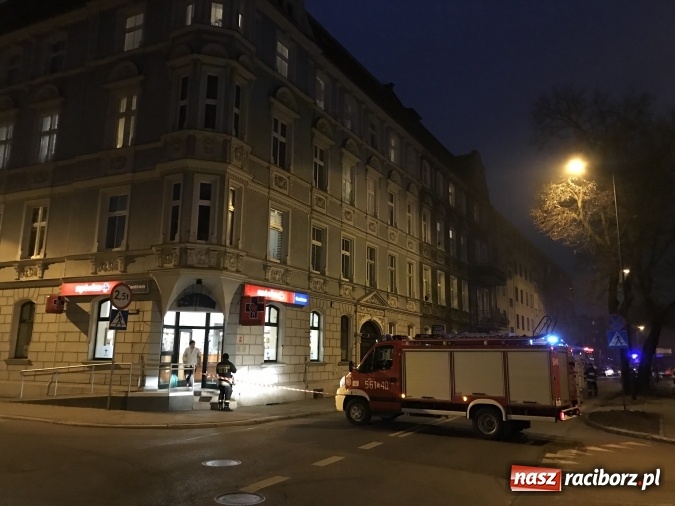 Zdjęcie w galerii na portalu naszraciborz.pl: Granaty i pociski w piwnicy przy Wojska Polskiego! Policja ewakuowała mieszkańców wiadomości z regionu