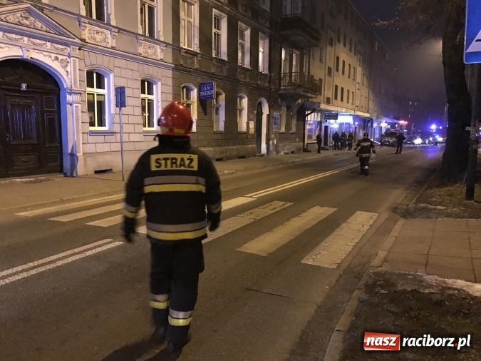Zdjęcie w galerii na portalu naszraciborz.pl: Granaty i pociski w piwnicy przy Wojska Polskiego! Policja ewakuowała mieszkańców wiadomości z regionu