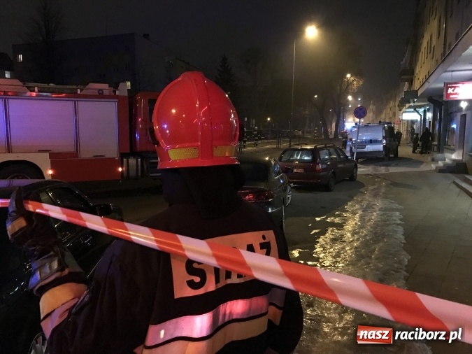 Zdjęcie w galerii na portalu naszraciborz.pl: Granaty i pociski w piwnicy przy Wojska Polskiego! Policja ewakuowała mieszkańców wiadomości z regionu