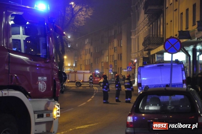 Zdjęcie w galerii na portalu naszraciborz.pl: Granaty i pociski w piwnicy przy Wojska Polskiego! Policja ewakuowała mieszkańców wiadomości z regionu