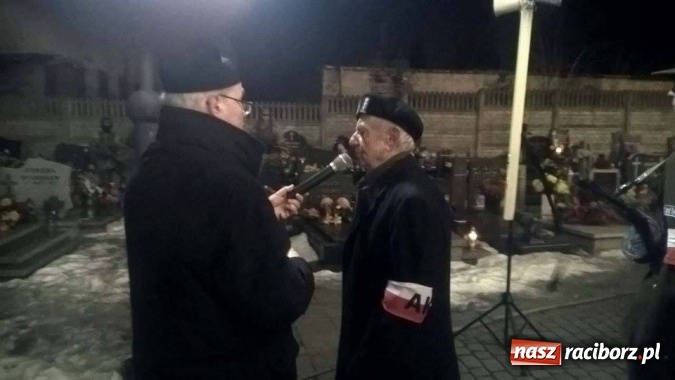 Zdjęcie w galerii na portalu naszraciborz.pl: Jednostka Strzelecka z Raciborza na uroczystościach 75. rocznicy powstania Armii Krajowej wiadomości z regionu