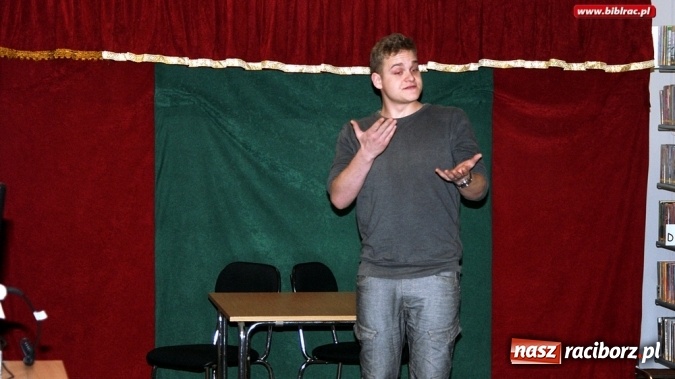 Zdjęcie w galerii na portalu naszraciborz.pl: Teatr Maska ponownie w raciborskiej bibliotece  wiadomości z regionu