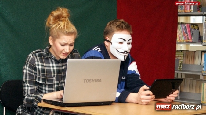 Zdjęcie w galerii na portalu naszraciborz.pl: Teatr Maska ponownie w raciborskiej bibliotece  wiadomości z regionu