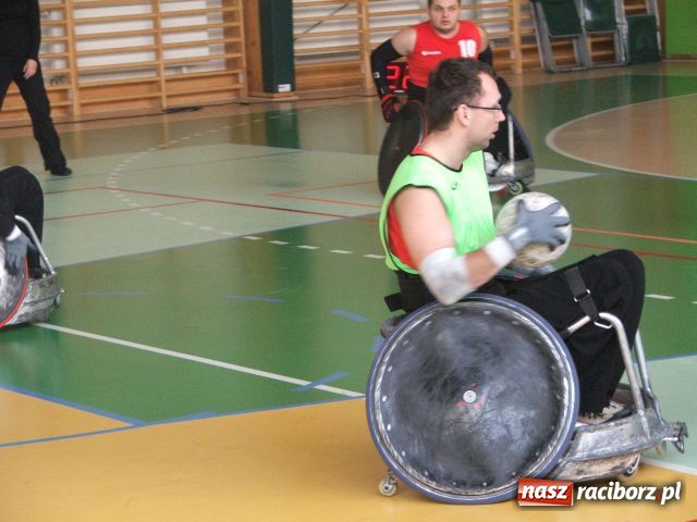 Zdjęcie w galerii na portalu naszraciborz.pl: Sprawni połamańcy czyli rugby na wózkach wiadomości z regionu