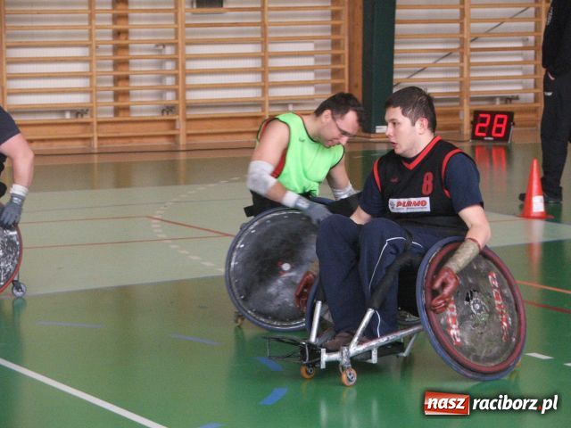 Zdjęcie w galerii na portalu naszraciborz.pl: Sprawni połamańcy czyli rugby na wózkach wiadomości z regionu