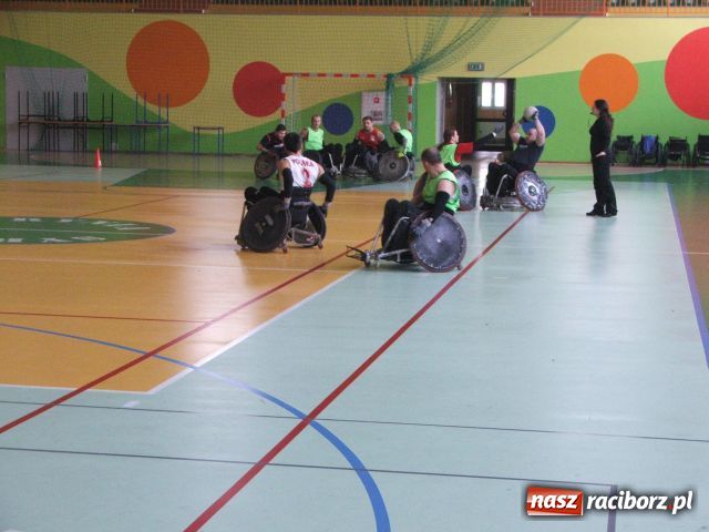 Zdjęcie w galerii na portalu naszraciborz.pl: Sprawni połamańcy czyli rugby na wózkach wiadomości z regionu