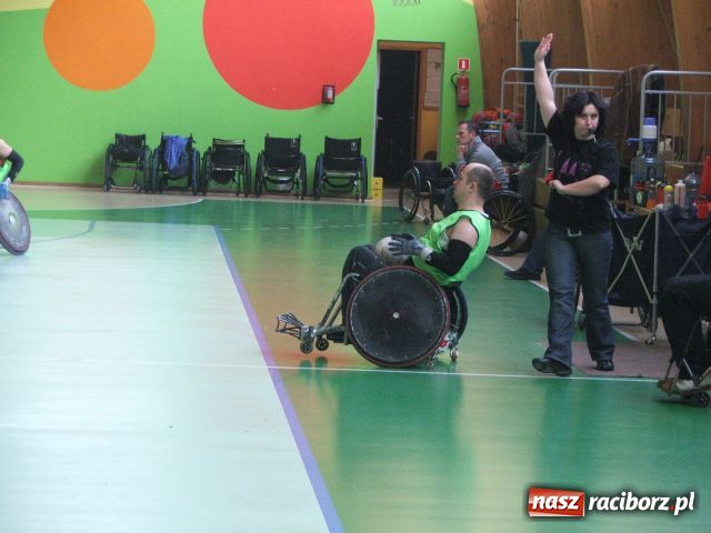 Zdjęcie w galerii na portalu naszraciborz.pl: Sprawni połamańcy czyli rugby na wózkach wiadomości z regionu