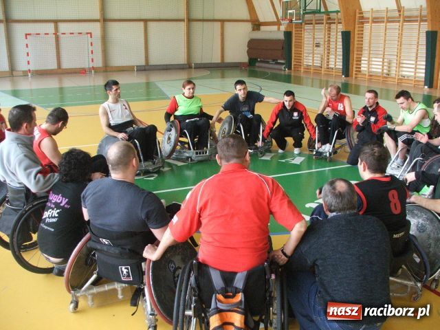 Zdjęcie w galerii na portalu naszraciborz.pl: Sprawni połamańcy czyli rugby na wózkach wiadomości z regionu