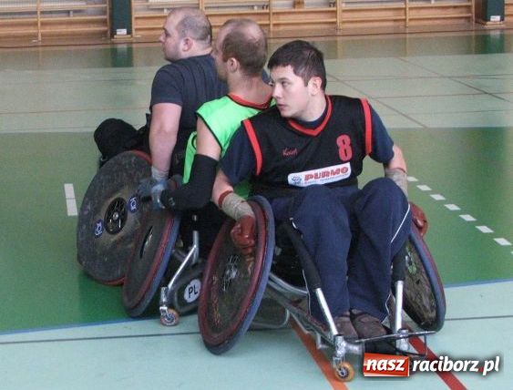 Zdjęcie w galerii na portalu naszraciborz.pl: Sprawni połamańcy czyli rugby na wózkach wiadomości z regionu