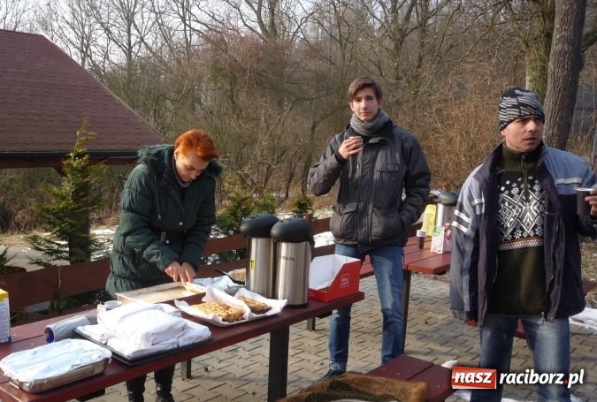 Zdjęcie w galerii na portalu naszraciborz.pl: Fotorelacja z spotkania pielgrzymkowego na Urbanku wiadomości z regionu