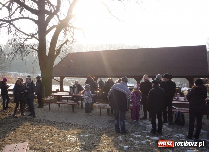 Zdjęcie w galerii na portalu naszraciborz.pl: Fotorelacja z spotkania pielgrzymkowego na Urbanku wiadomości z regionu