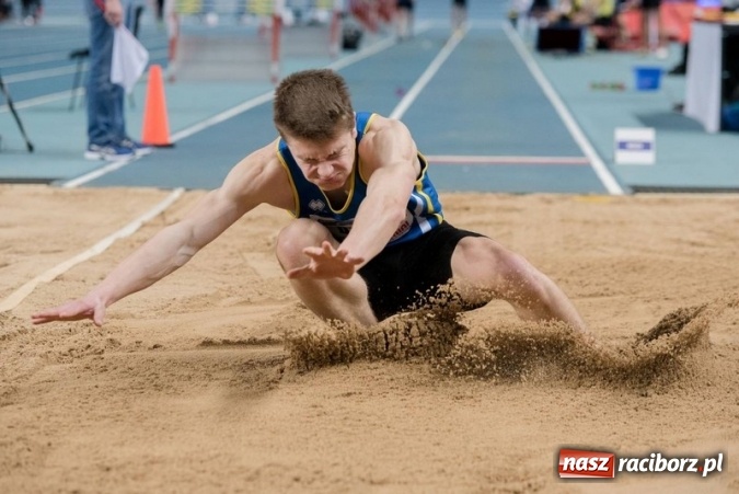 Zdjęcie w galerii na portalu naszraciborz.pl: Lekkoatletyka. Szkoła Mistrzostwa Sportowego na piątkę  wiadomości z regionu