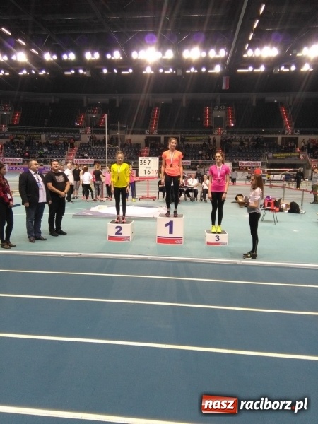 Zdjęcie w galerii na portalu naszraciborz.pl: Lekkoatletyka. Szkoła Mistrzostwa Sportowego na piątkę  wiadomości z regionu