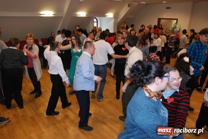 Zdjęcie w galerii na portalu naszraciborz.pl: Zabawa karnawałowa Warsztatu Terapii Zajęciowej wiadomości z regionu