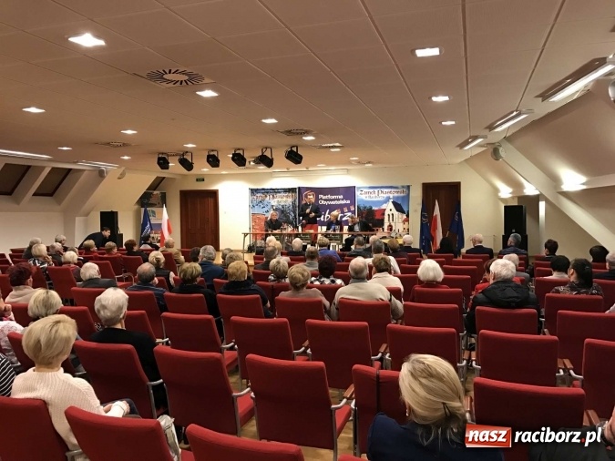 Zdjęcie w galerii na portalu naszraciborz.pl: Posłowie Platformy Obywatelskiej o rządach PiS i swoich porażkach na raciborskim zamku wiadomości z regionu