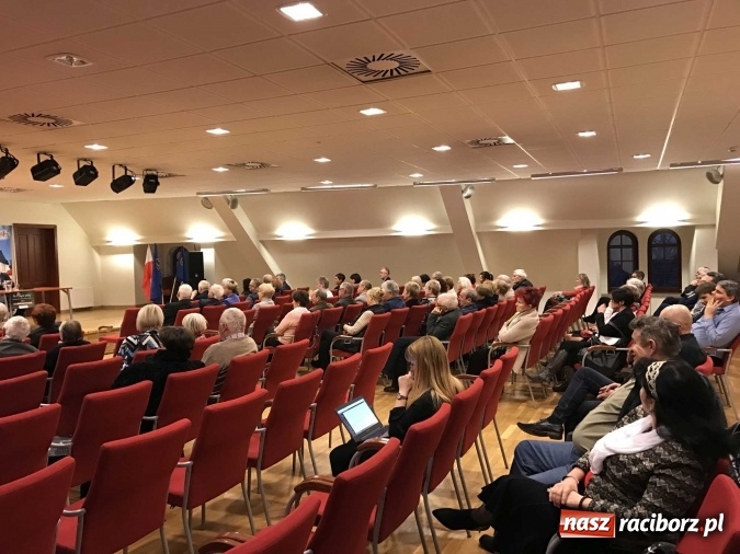 Zdjęcie w galerii na portalu naszraciborz.pl: Posłowie Platformy Obywatelskiej o rządach PiS i swoich porażkach na raciborskim zamku wiadomości z regionu