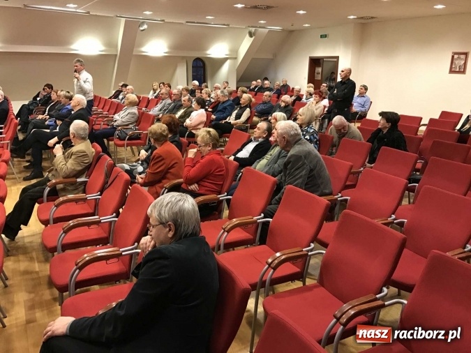 Zdjęcie w galerii na portalu naszraciborz.pl: Posłowie Platformy Obywatelskiej o rządach PiS i swoich porażkach na raciborskim zamku wiadomości z regionu