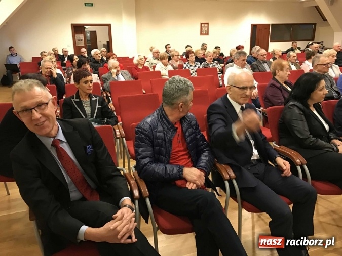 Zdjęcie w galerii na portalu naszraciborz.pl: Posłowie Platformy Obywatelskiej o rządach PiS i swoich porażkach na raciborskim zamku wiadomości z regionu